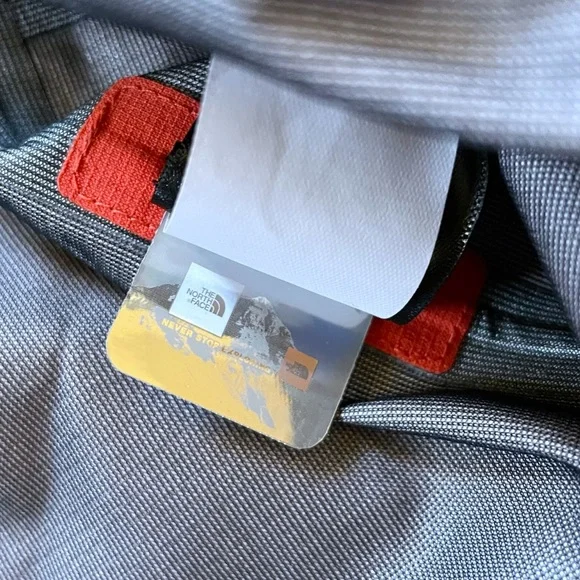 The North Face Men’s DryVent Shell Ski Jacket In Flare - Picture 7 of 7